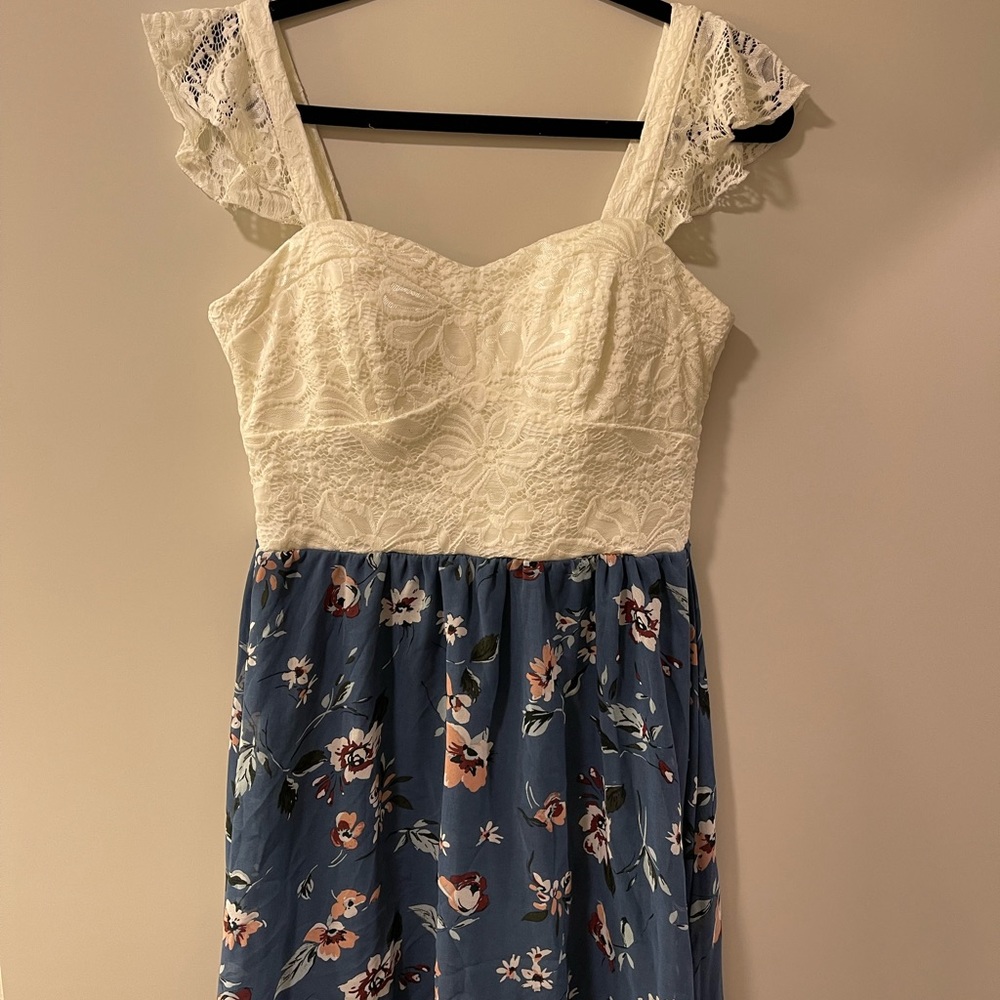 High-Low Dress - Picture 3 of 9